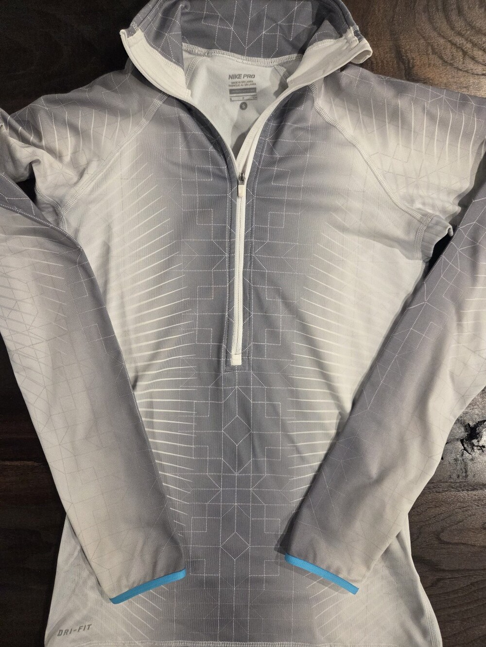 Nike Pro Hyperwarm Women's Size Small Half Zip Shirt